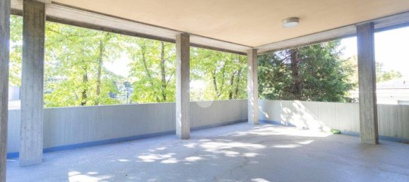 Квартира с 3 спальнями в Карпи, Италия № 380459 3