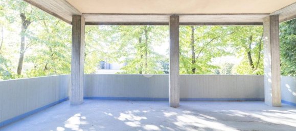 Квартира с 3 спальнями в Карпи, Италия № 380459 7