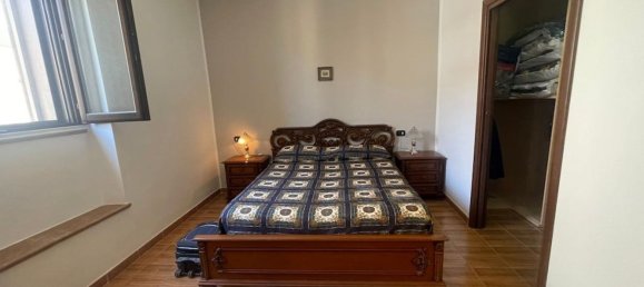 Дом с 12 комнатами в Сиракузы, Италия № 248029 37