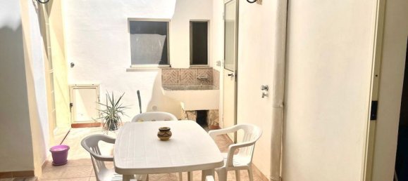 Дом с 12 комнатами в Сиракузы, Италия № 248029 8