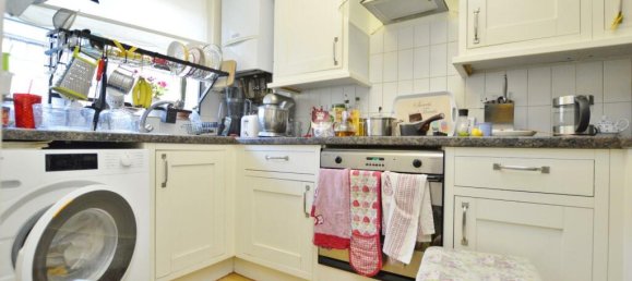 2 Schlafzimmer Stadthaus in Canning Town, United Kingdom, Nr. 12458 7