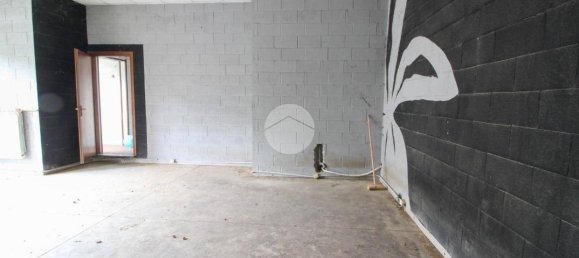 1 room Warehouse in Zelo Buon Persico, Italy No. 30262 2