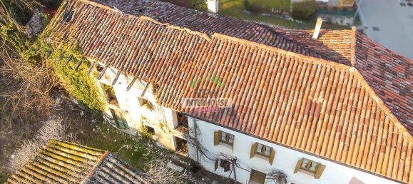 6 rooms House in Pordenone, Italy No. 170574 3