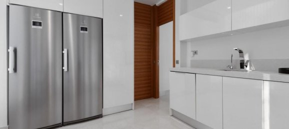 Villa de 7 dormitorios en Marbella, Spain No. 91776 20