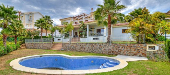 4 غرف نوم فيلا في Alameda, Spain رقم 173021 30