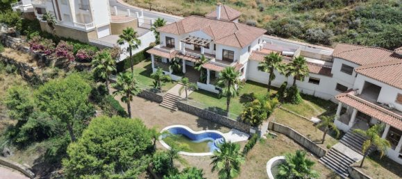 4 غرف نوم فيلا في Alameda, Spain رقم 173021 28