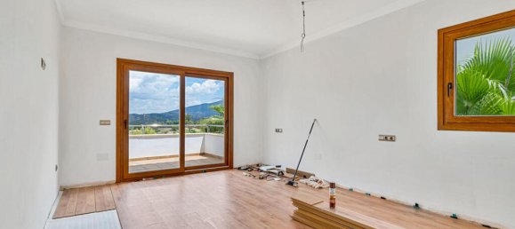 4 غرف نوم فيلا في Alameda, Spain رقم 173021 6