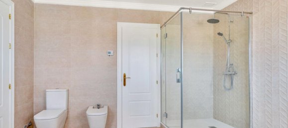 4 غرف نوم فيلا في Alameda, Spain رقم 173021 14