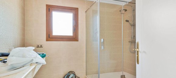 4 غرف نوم فيلا في Alameda, Spain رقم 173021 16