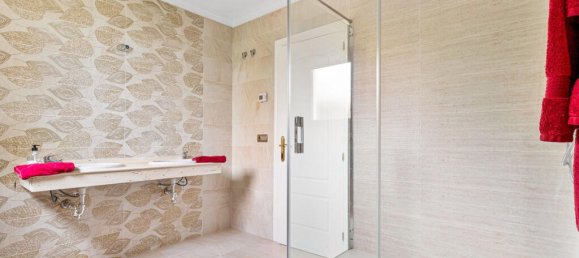 4 غرف نوم فيلا في Alameda, Spain رقم 173021 13