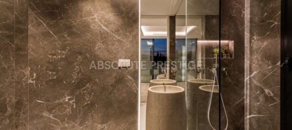 4 bedrooms Villa in Marbella, Spain No. 26137 17