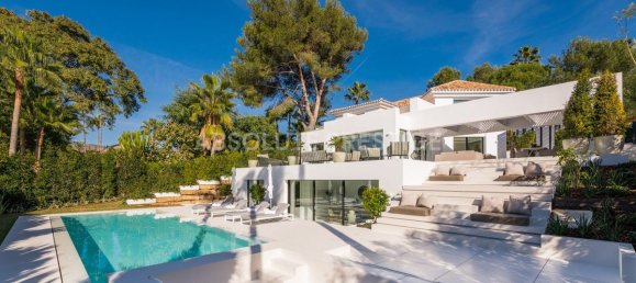 4 bedrooms Villa in Marbella, Spain No. 26137 31