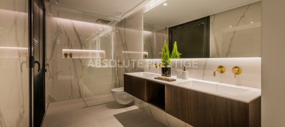 4 bedrooms Villa in Marbella, Spain No. 26137 7