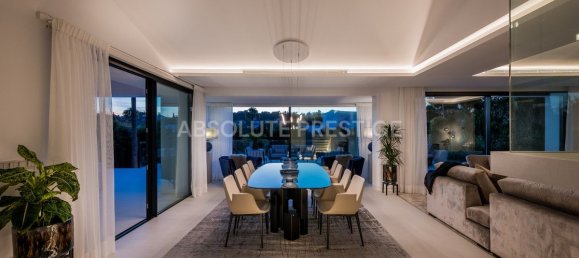 4 bedrooms Villa in Marbella, Spain No. 26137 24