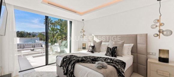 4 bedrooms Villa in Marbella, Spain No. 26137 5
