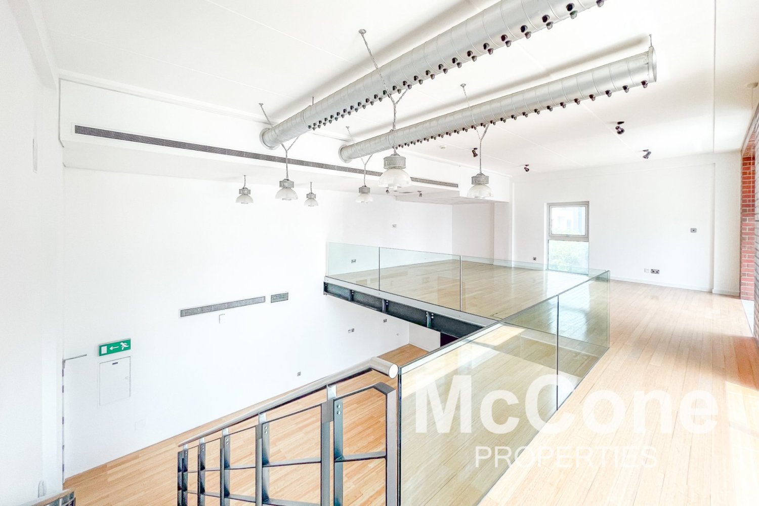 127.65m² Office in Dubai Media City, UAE No. 33906