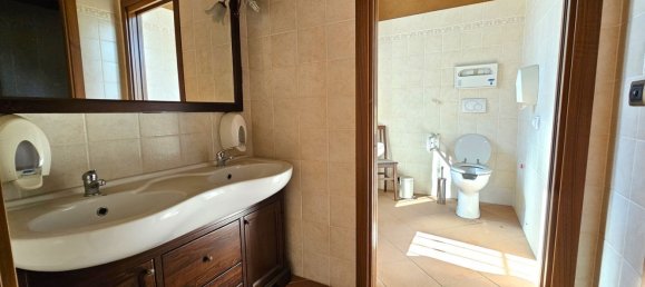 105m² Commercial property in Luserna San Giovanni, Italy No. 286720 23