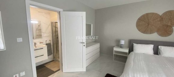 Квартира с 3 спальнями в Сент-Джулианс, Мальта № 11384 9