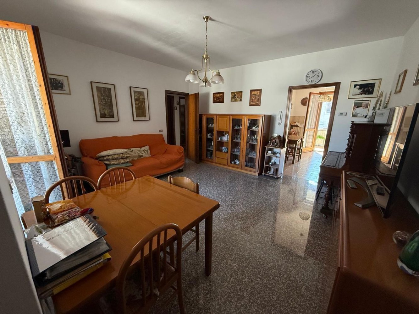 4 rooms Apartment in Crema, Italy No. 169473