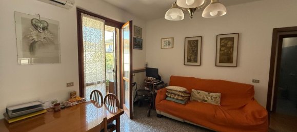 4 rooms Apartment in Crema, Italy No. 169473 5