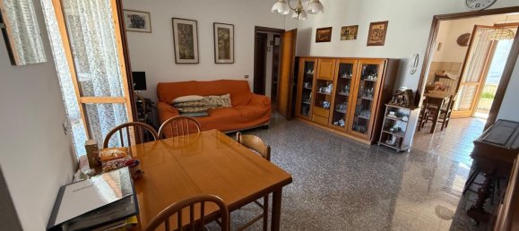 4 rooms Apartment in Crema, Italy No. 169473 2