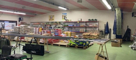  عقار تجاري في Fechain, France 300متر مربع رقم 256333 10