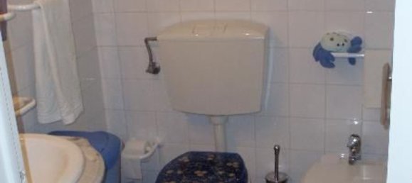 3 rooms Apartment in Turin, Italy No. 261595 9