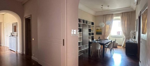 5 rooms Apartment in Rome, Italy No. 27711 7