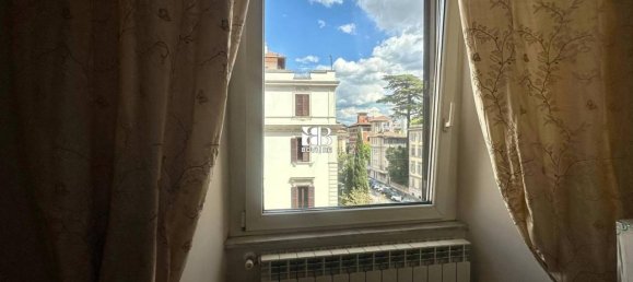5 rooms Apartment in Rome, Italy No. 27711 17