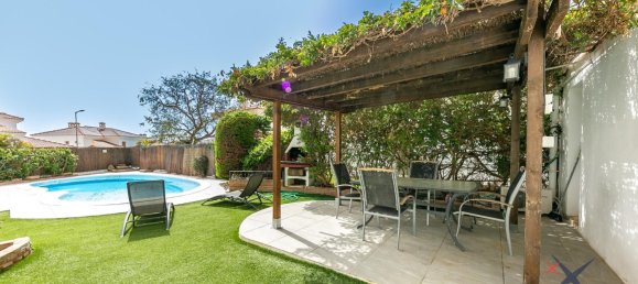 4 bedrooms Townhouse in Benalmadena, Spain No. 171882 3