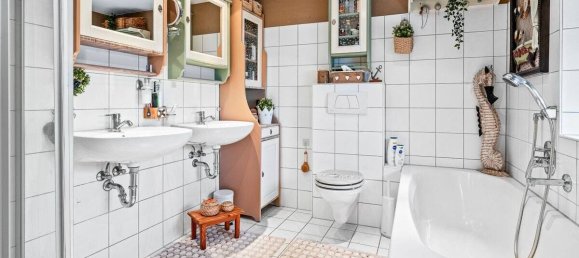 7 rooms House in Ravensburg, Germany No. 83800 8