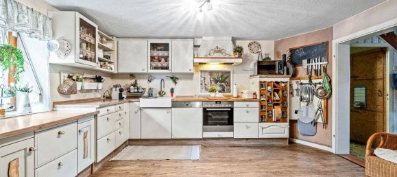 7 rooms House in Ravensburg, Germany No. 83800 7