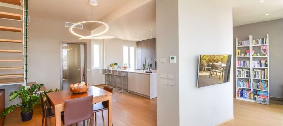 3 غرف نوم بانتهاوس في Seregno, Italy رقم 361176 3