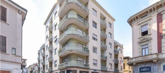 3 غرف نوم بانتهاوس في Seregno, Italy رقم 361176 26