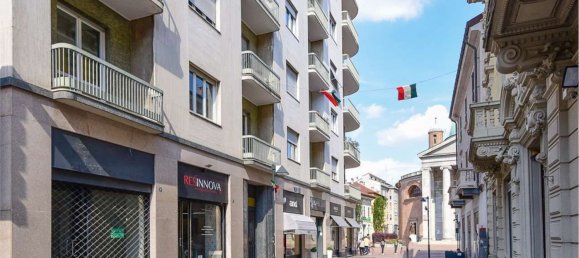 3 غرف نوم بانتهاوس في Seregno, Italy رقم 361176 27