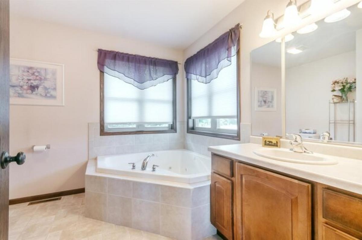 4 bedrooms House in New Lisbon, USA No. 439140