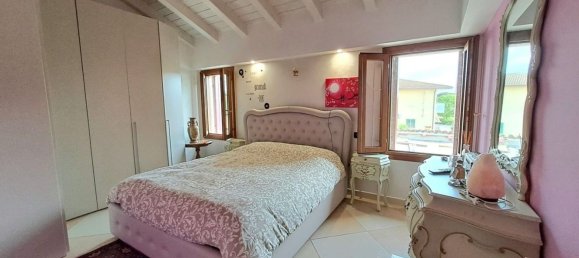 8 bedrooms House in Boara Pisani, Italy No. 344900 14