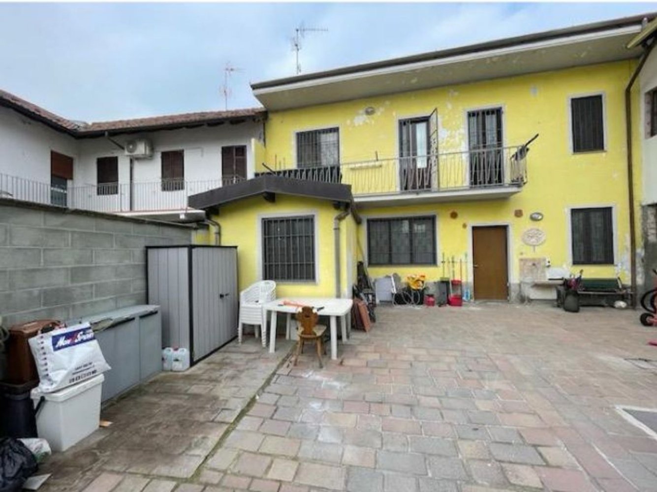 5غرفة منزل في Cilavegna, Italy رقم 4219