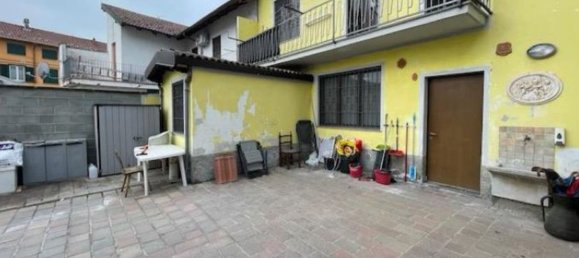 5غرفة منزل في Cilavegna, Italy رقم 4219 2