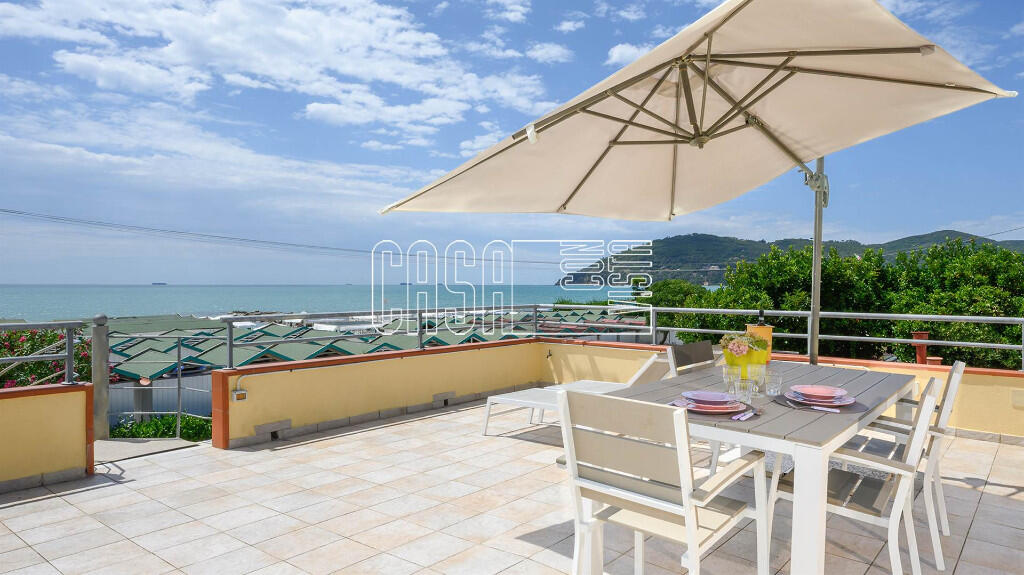 4 Schlafzimmer Haus in Sarzana, Italy, Nr. 316549