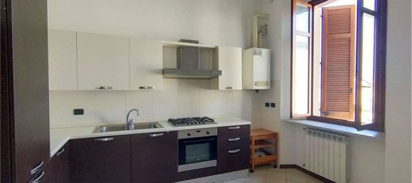 3 rooms Apartment in Lonate Ceppino, Italy No. 2792 6