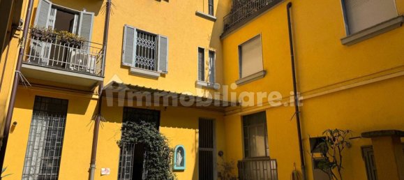 2 bedrooms Apartment in Milan, Italy No. 243105 25