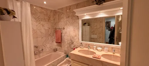 Apartamento de 2 dormitorios en Nice, France No. 339547 13