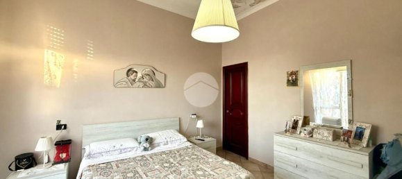 4 Schlafzimmer Wohnung in Naples, Italy, Nr. 327449 14
