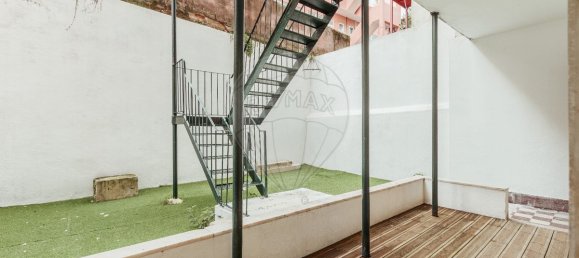 3 bedrooms Apartment in Lisbon, Portugal No. 95580 46