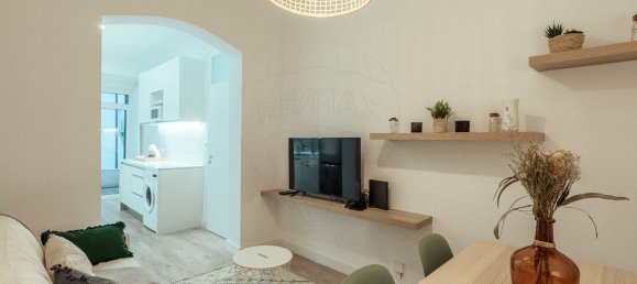 3 bedrooms Apartment in Lisbon, Portugal No. 95580 7