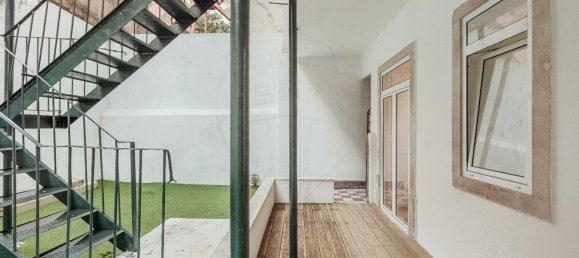 3 bedrooms Apartment in Lisbon, Portugal No. 95580 42