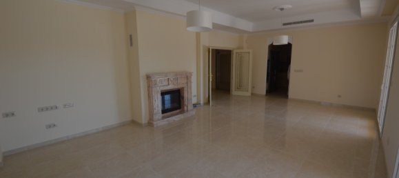 6 Schlafzimmer Villa in Cabo Roig, Spain, Nr. 445 6