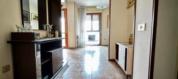 3 bedrooms Apartment in Monserrato, Italy No. 264006 3