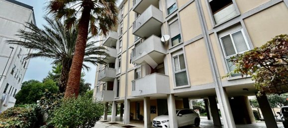 3 bedrooms Apartment in Monserrato, Italy No. 264006 6